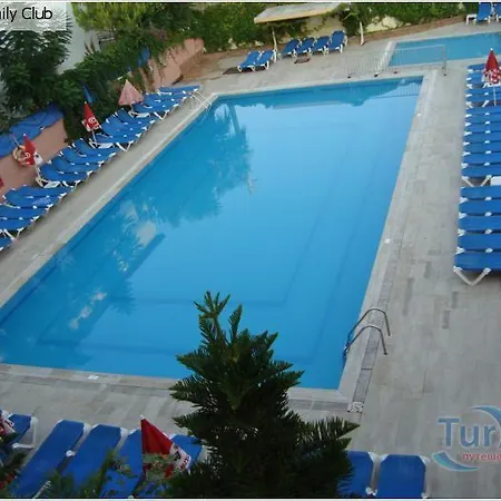 Andros Family Club Side