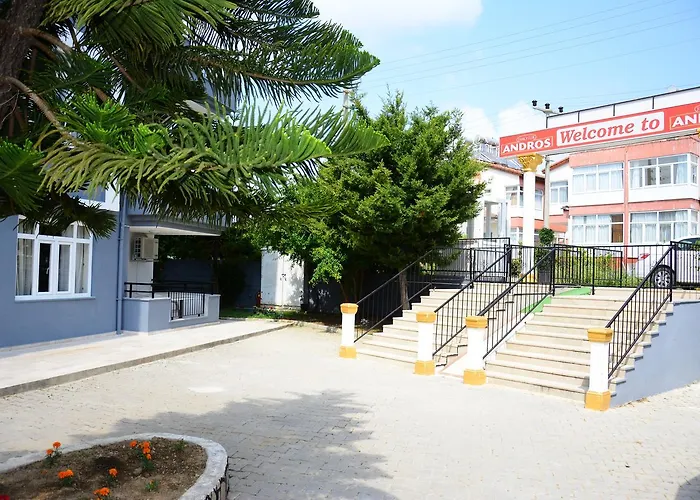 Andros Family Club Aparthotel Side