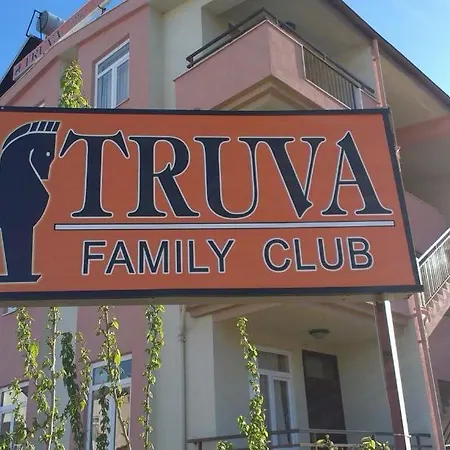 Lägenhetshotell Andros Family Club