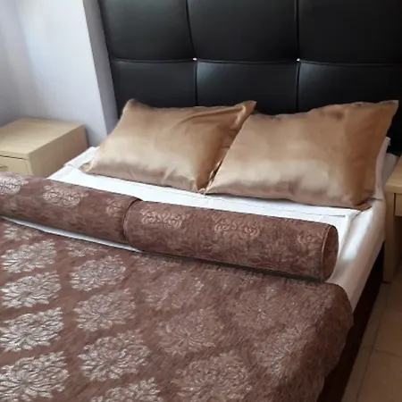 Andros Family Club Aparthotel