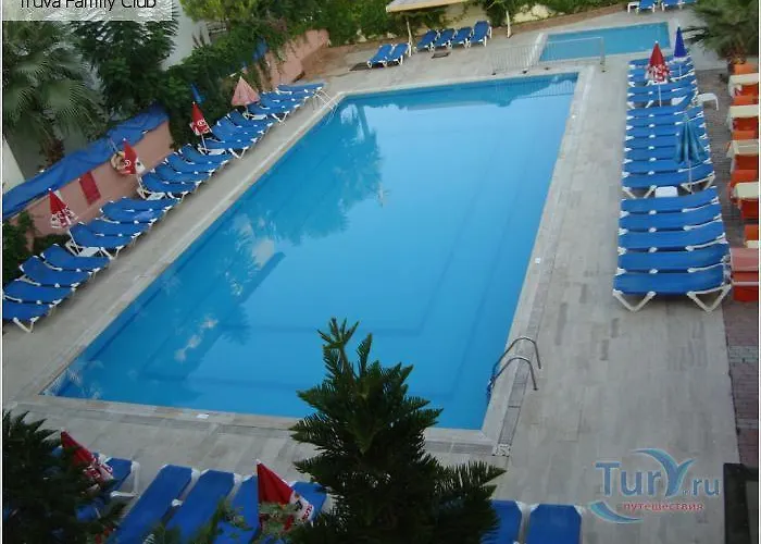 Andros Family Club Sidé