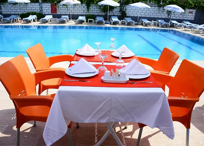 Aparthotel Andros Family Club Side