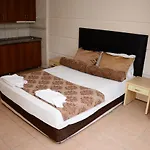 Aparthotel Andros Family Club 3*