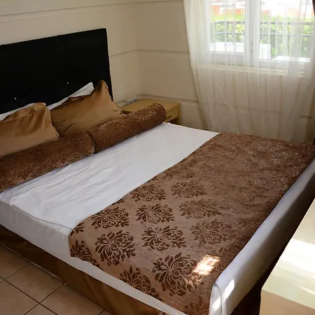 Aparthotel Andros Family Club Side