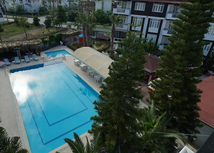 Andros Family Club Aparthotel 3*